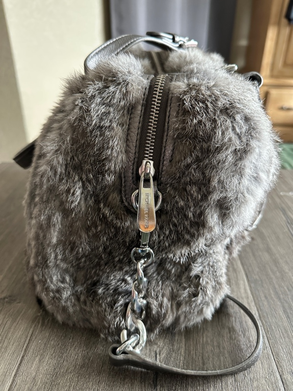 Michael Kors Gray Genuine Fur bag & free MK dustbag - Picture 4 of 10